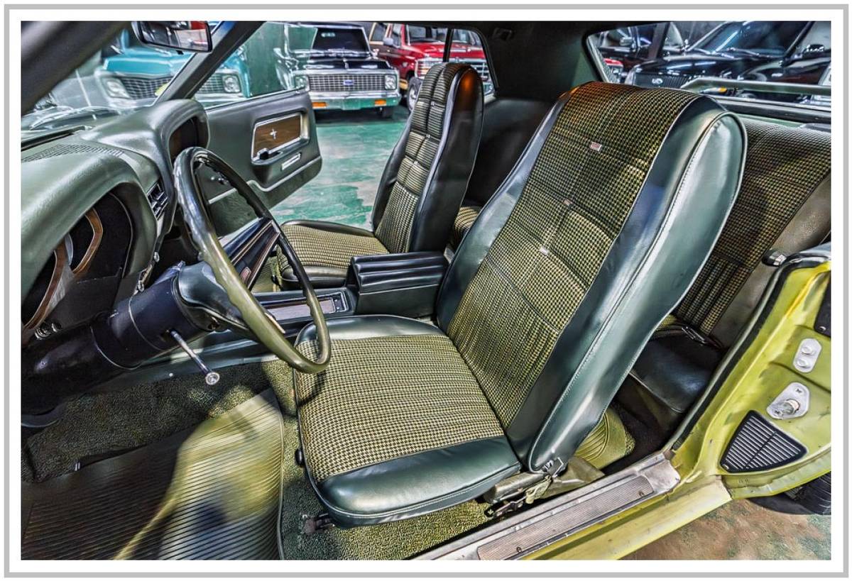 Ford-Mustang-grande-1970-6