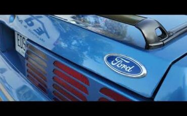 Ford-Mustang-gt-1989-Regatta-Blue-Grey-1