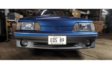 Ford-Mustang-gt-1989-Regatta-Blue-Grey-2