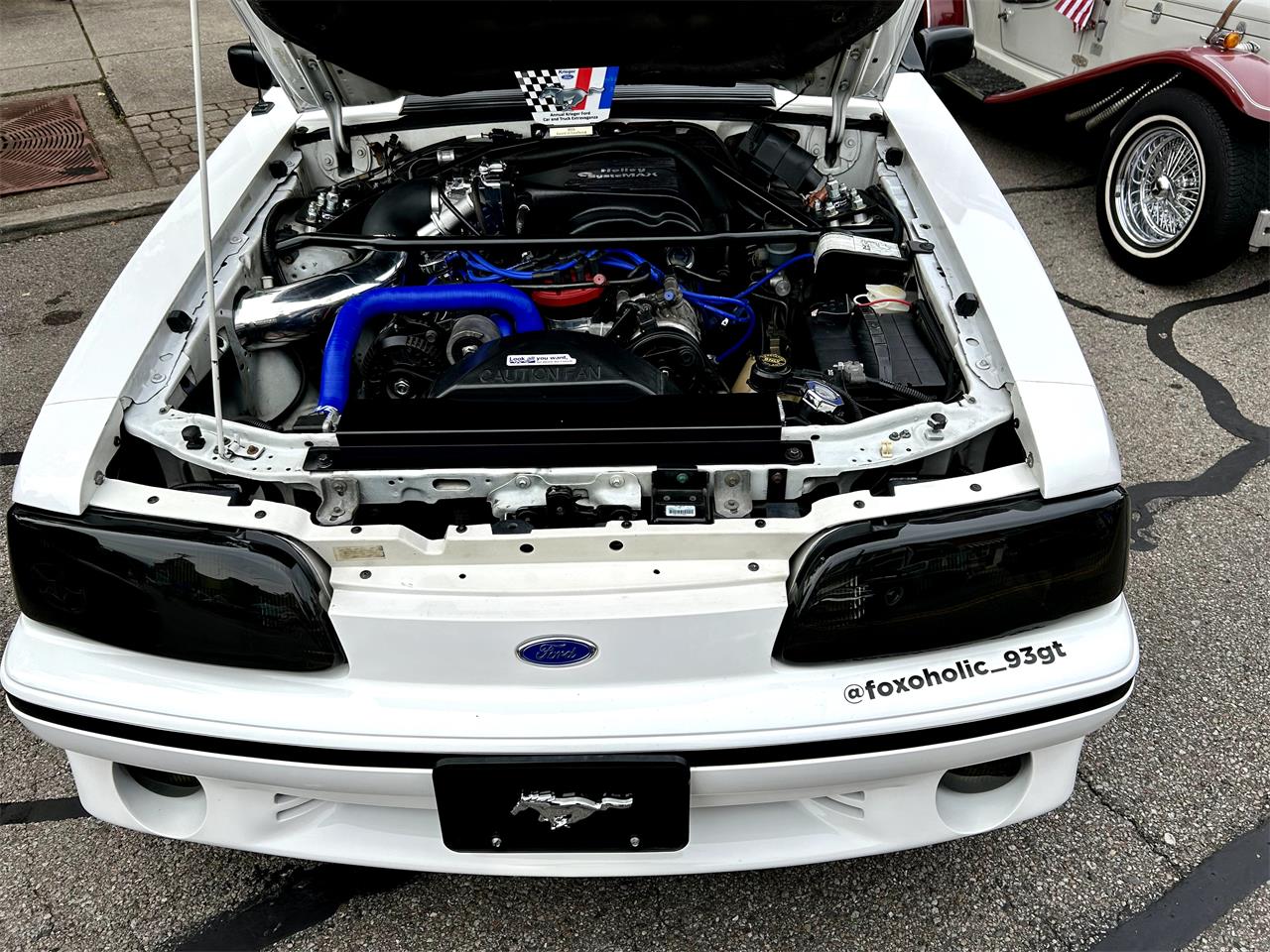 Ford-Mustang-gt-1993-Vibrant-White-Black-Leather-12