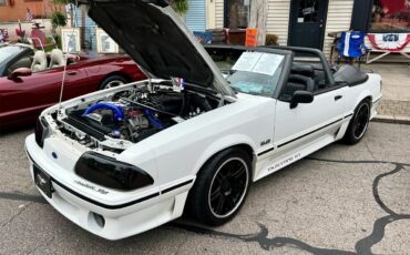 Ford-Mustang-gt-1993-Vibrant-White-Black-Leather-25