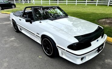 Ford-Mustang-gt-1993-Vibrant-White-Black-Leather-27