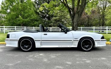 Ford-Mustang-gt-1993-Vibrant-White-Black-Leather-28