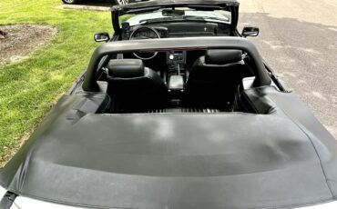 Ford-Mustang-gt-1993-Vibrant-White-Black-Leather-30