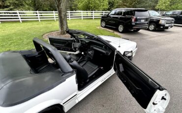 Ford-Mustang-gt-1993-Vibrant-White-Black-Leather-52