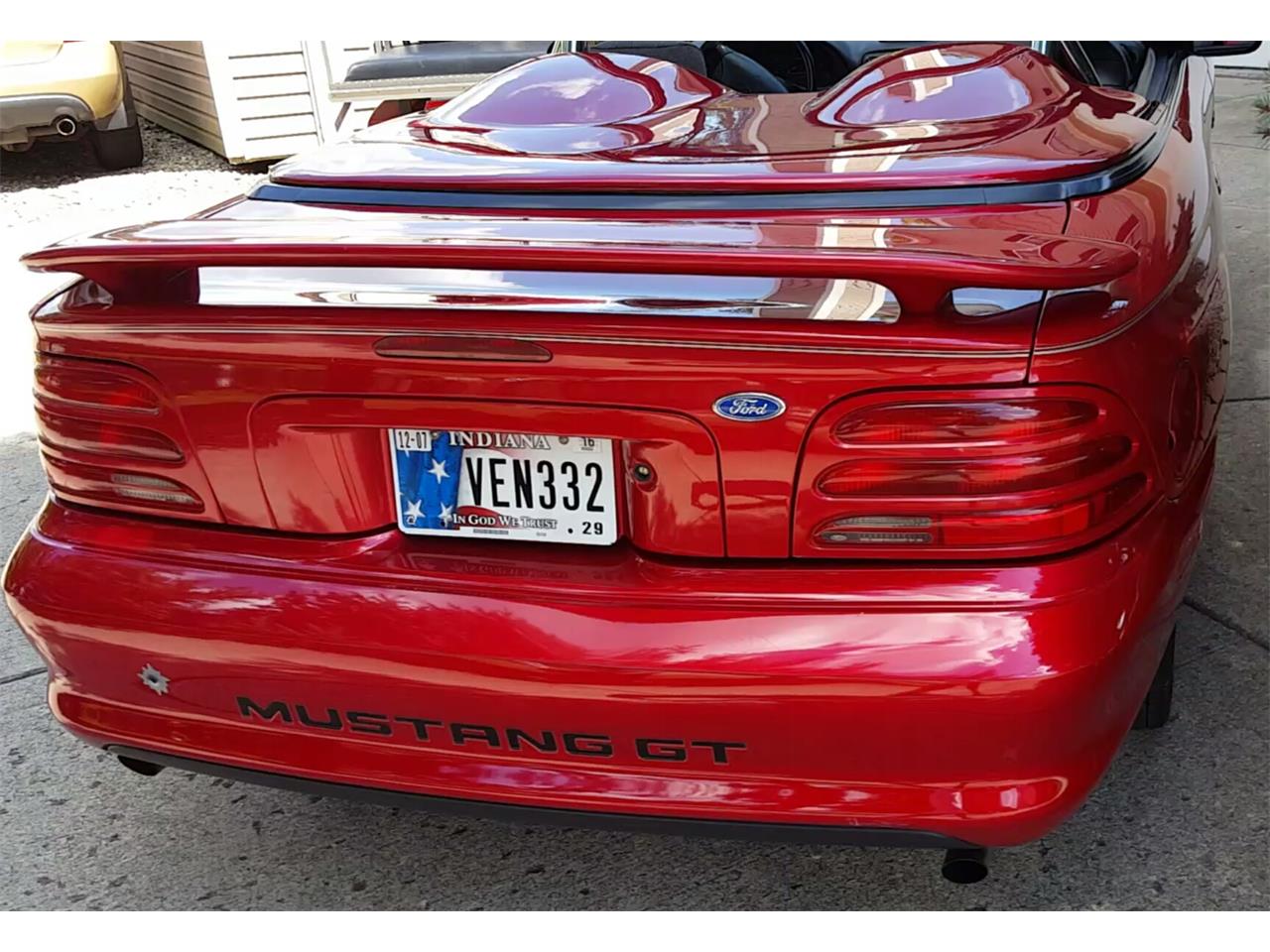 Ford-Mustang-gt-1994-Laser-Red-Black-3