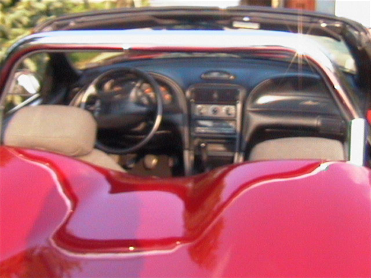 Ford-Mustang-gt-1994-Laser-Red-Black-4