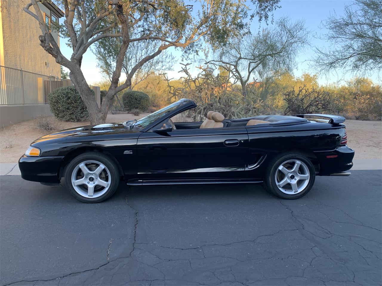 Ford-Mustang-gt-1995-Black-Tan-30