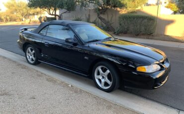 Ford-Mustang-gt-1995-Black-Tan