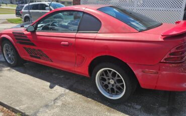 Ford-Mustang-gt-1995-red