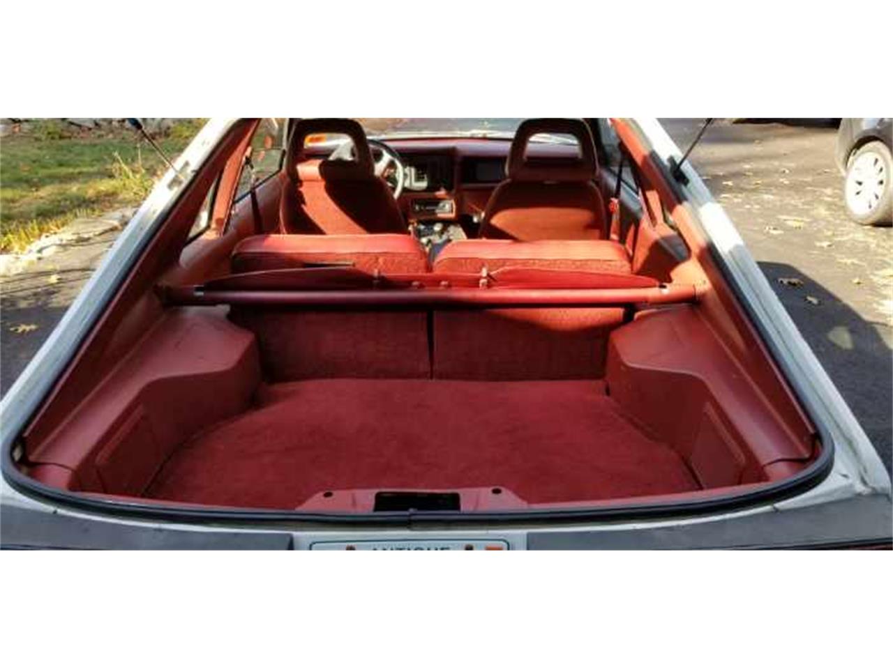Ford-Mustang-gt350-1984-Oxford-White-Canyon-Red-13