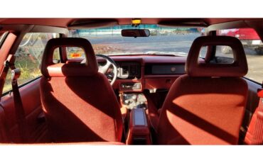 Ford-Mustang-gt350-1984-Oxford-White-Canyon-Red-15