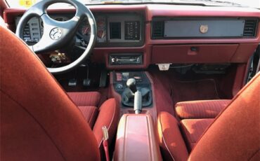 Ford-Mustang-gt350-1984-Oxford-White-Canyon-Red-9