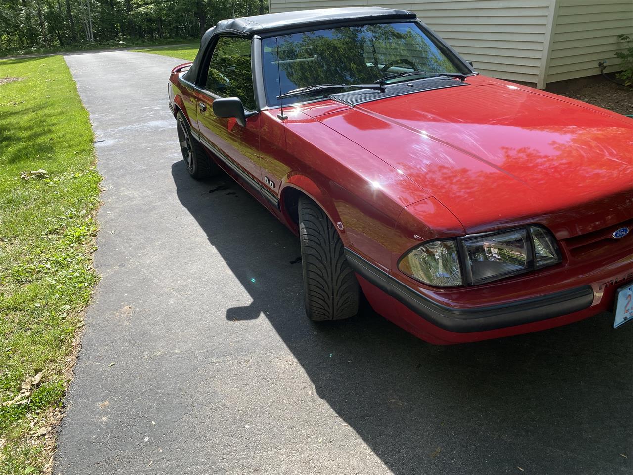 Ford-Mustang-lx-1991-Medium-Red-Gray-1