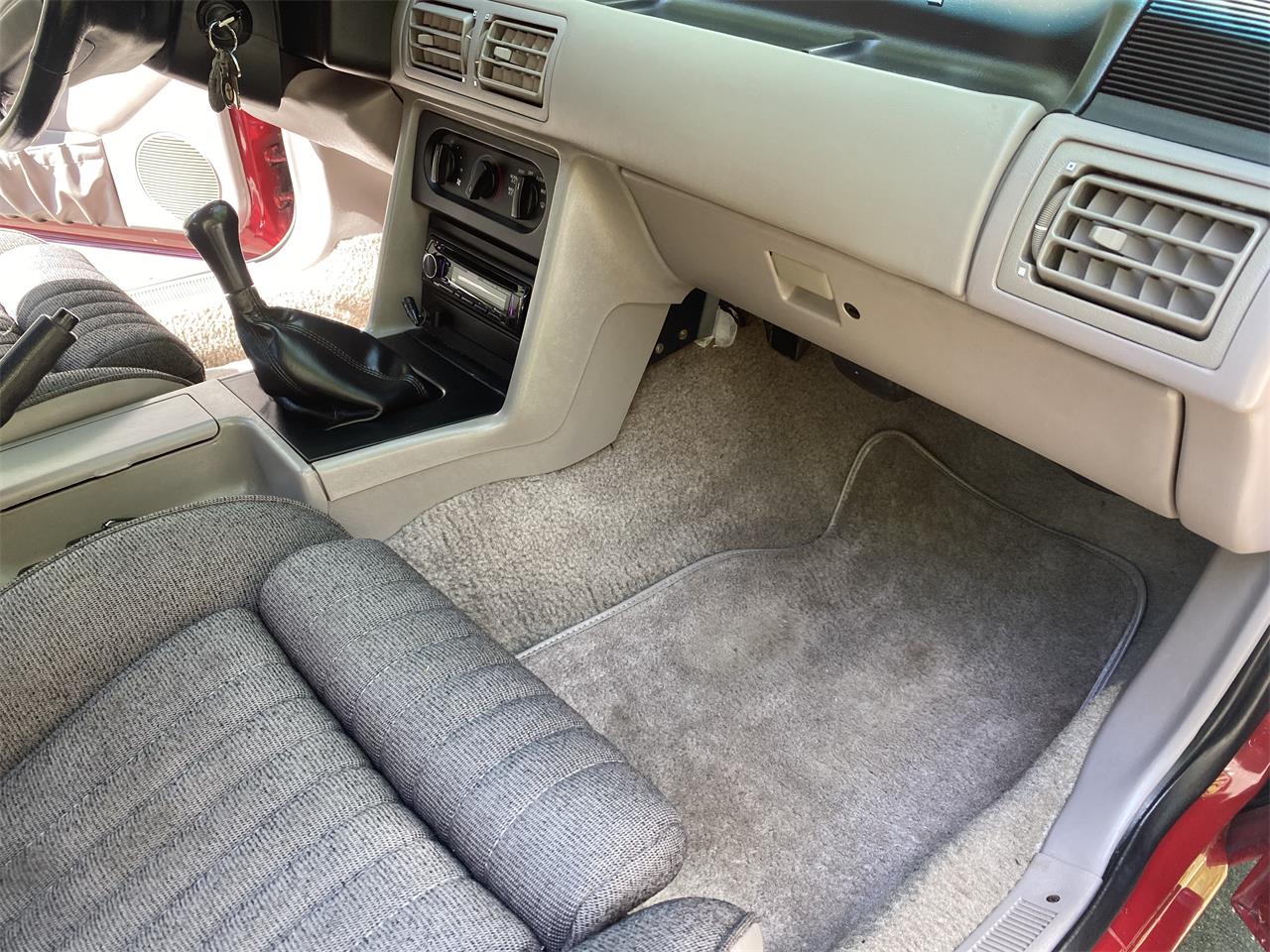 Ford-Mustang-lx-1991-Medium-Red-Gray-7