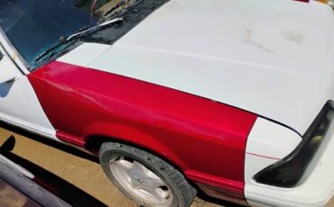 Ford-Mustang-lx-1991-white-2