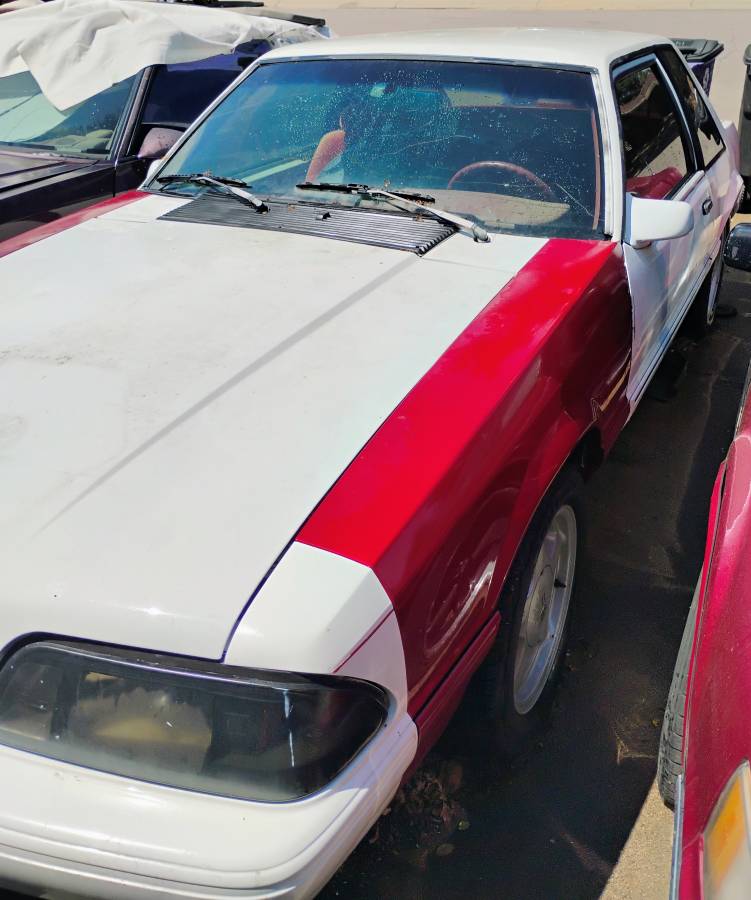 Ford-Mustang-lx-1991-white