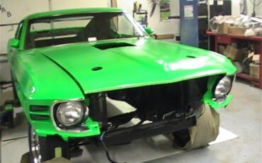 Ford-Mustang-mach-1-1970-GreenGloGreen-Black-13