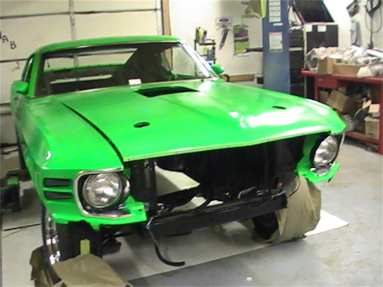 Ford-Mustang-mach-1-1970-GreenGloGreen-Black-13