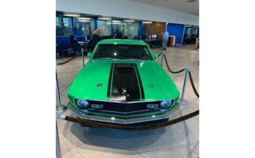 Ford-Mustang-mach-1-1970-GreenGloGreen-Black-24