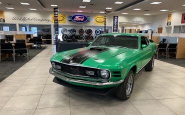 Ford-Mustang-mach-1-1970-GreenGloGreen-Black-25