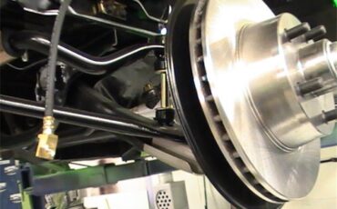 Ford-Mustang-mach-1-1970-GreenGloGreen-Black-3