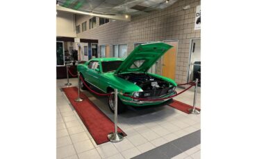 Ford-Mustang-mach-1-1970-GreenGloGreen-Black-50
