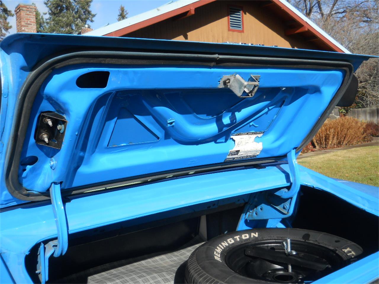 Ford-Mustang-mach-1-1970-blue-white-13