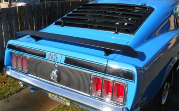 Ford-Mustang-mach-1-1970-blue-white-3
