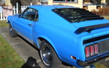 Ford-Mustang-mach-1-1970-blue-white-5