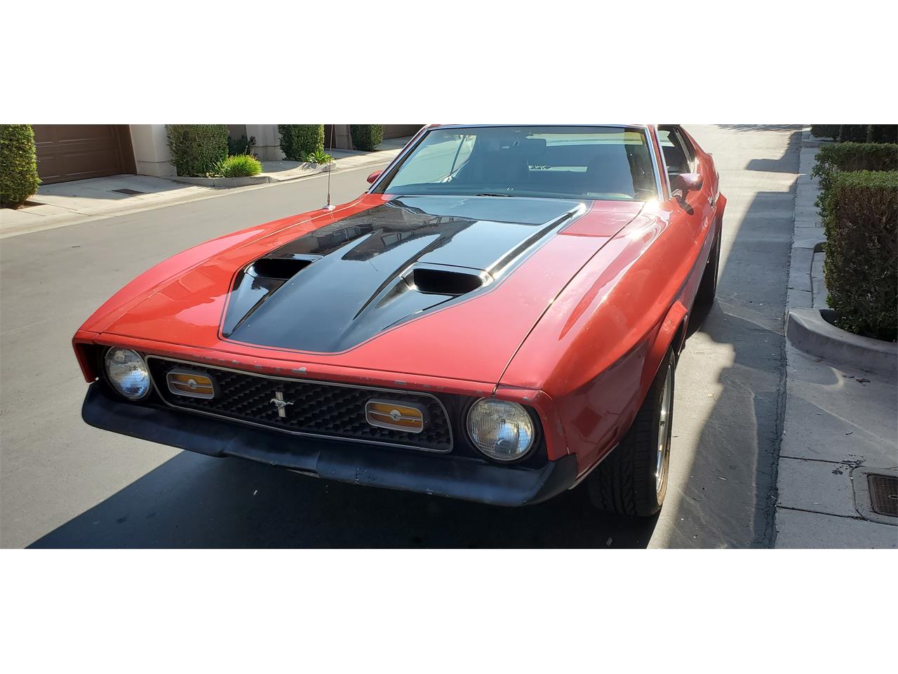 Ford-Mustang-mach-1-1971-Red-BlackBrown-10