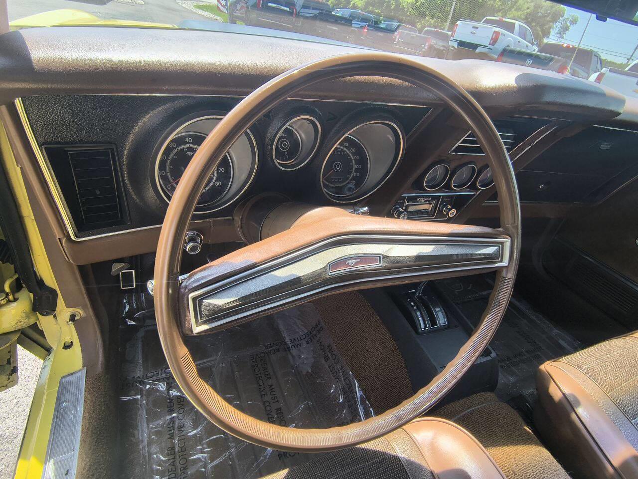 Ford-Mustang-mach-1-1972-YELLOW-TAN-13