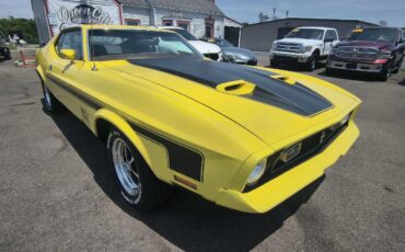 Ford-Mustang-mach-1-1972-YELLOW-TAN-2