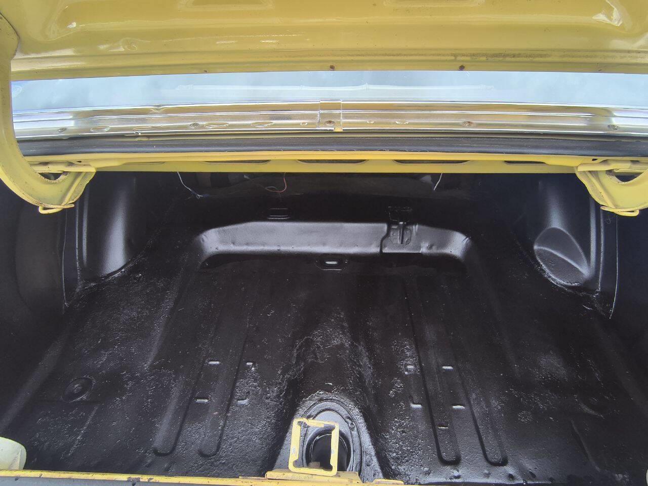Ford-Mustang-mach-1-1972-YELLOW-TAN-9
