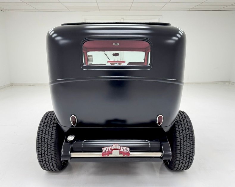 Ford-Other-1932-Satin-Black-Red-21