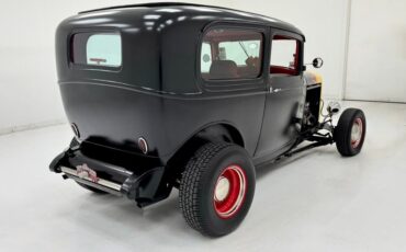 Ford-Other-1932-Satin-Black-Red-22