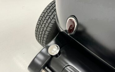 Ford-Other-1932-Satin-Black-Red-27