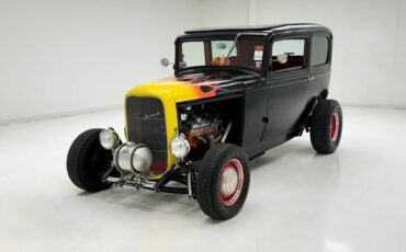 Ford-Other-1932-Satin-Black-Red