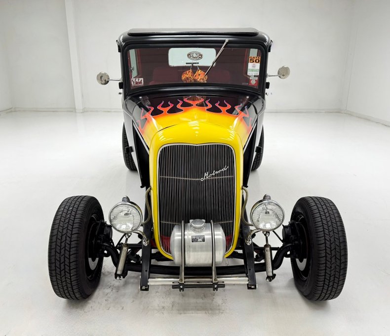 Ford-Other-1932-Satin-Black-Red-43