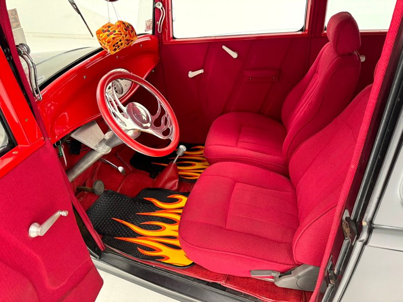 Ford-Other-1932-Satin-Black-Red-47