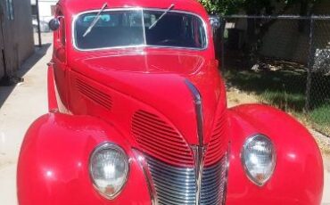 Ford-Other-1938-Red-5