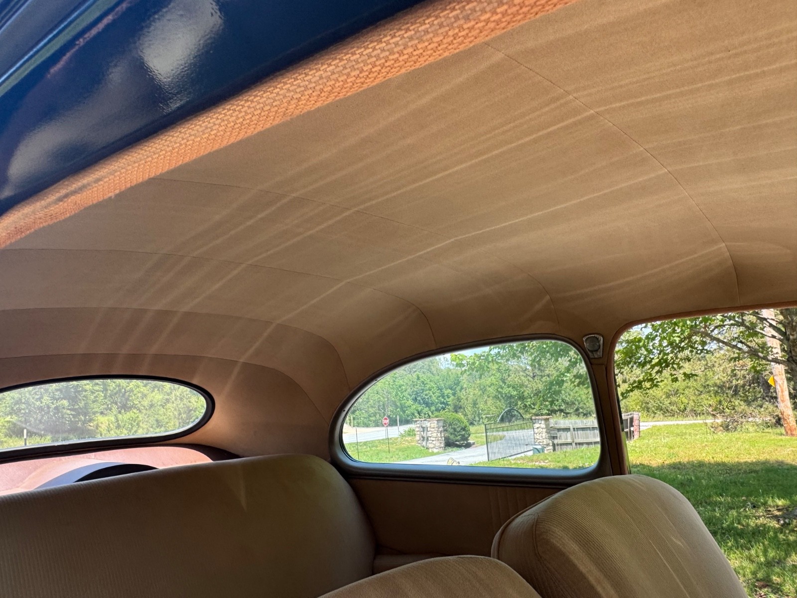 Ford-Other-1946-Sedan-13