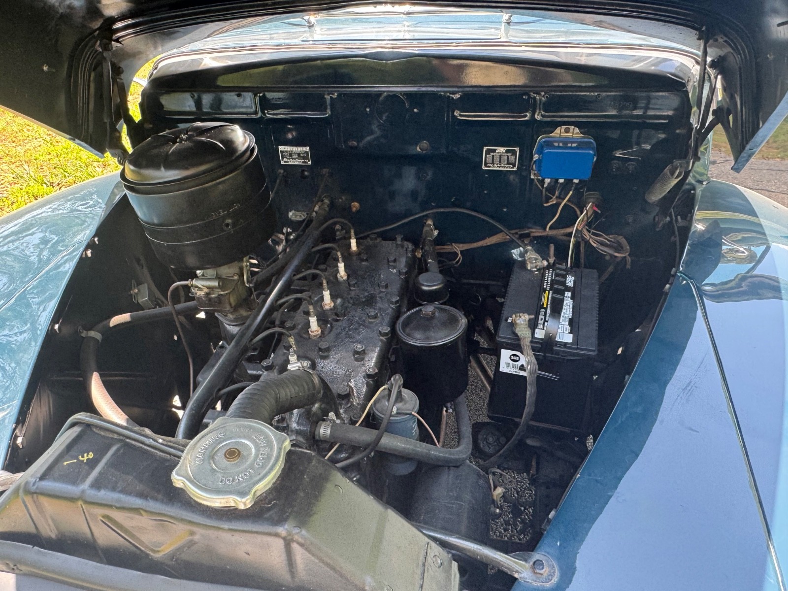 Ford-Other-1946-Sedan-20