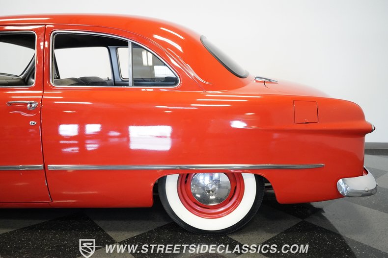 Ford-Other-1950-Red-Gray-26