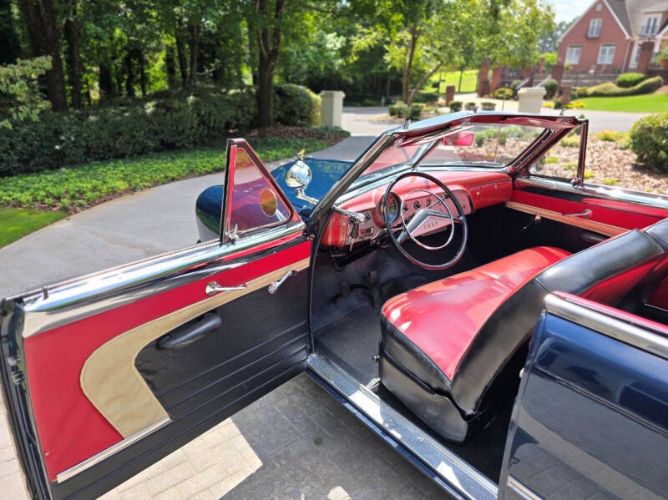 Ford-Other-1951-Blue-Red-20
