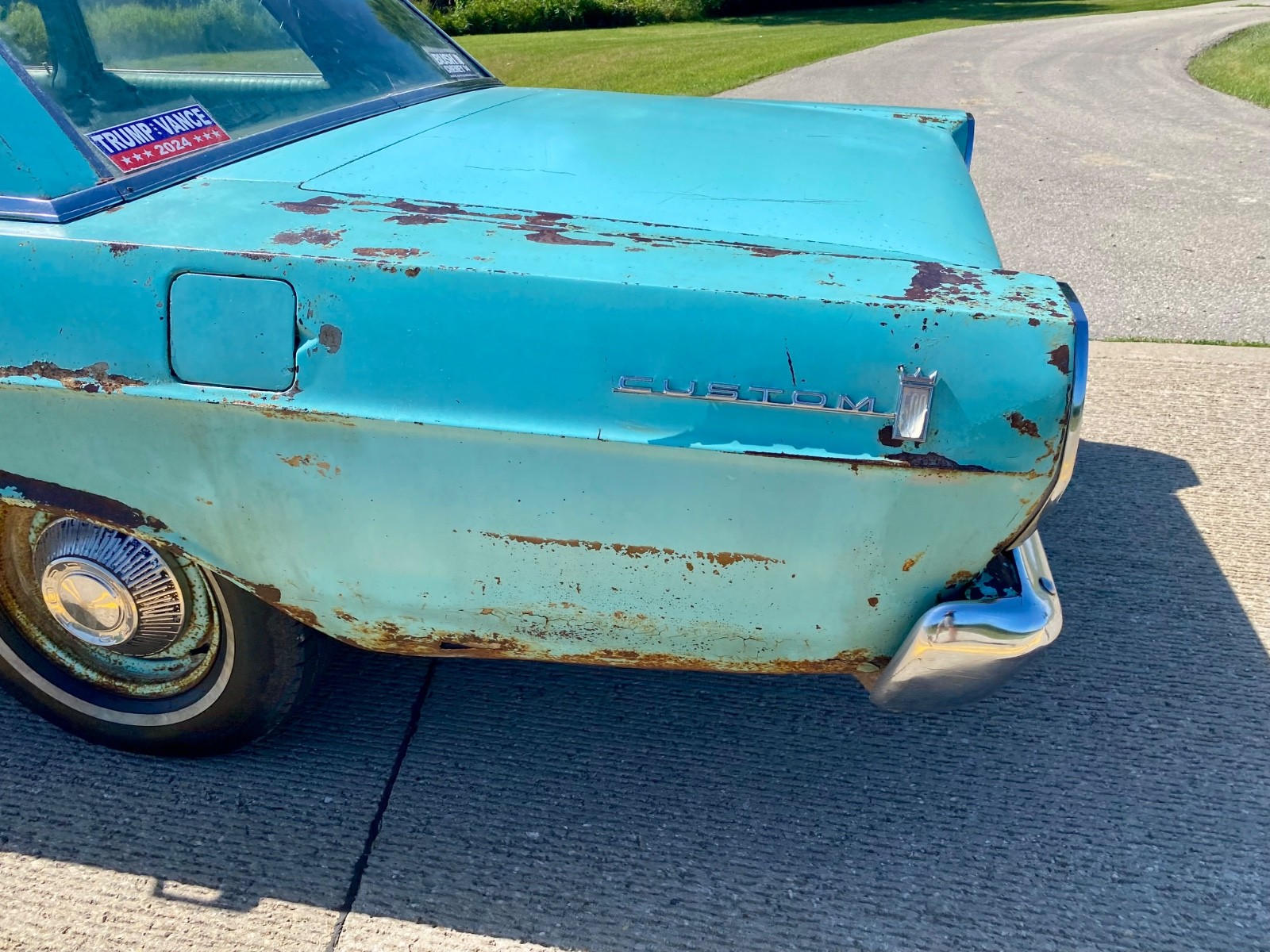 Ford-Other-1965-Sedan-32