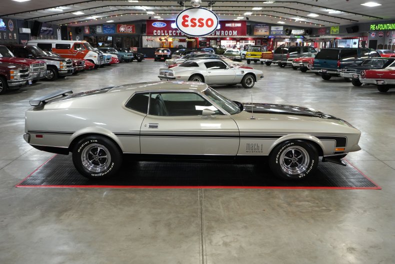 Ford-Other-1972-Silver-Black-20