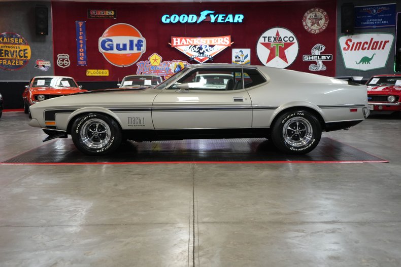 Ford-Other-1972-Silver-Black-24