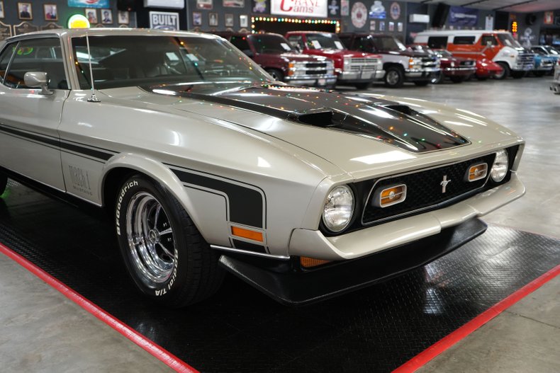 Ford-Other-1972-Silver-Black-35