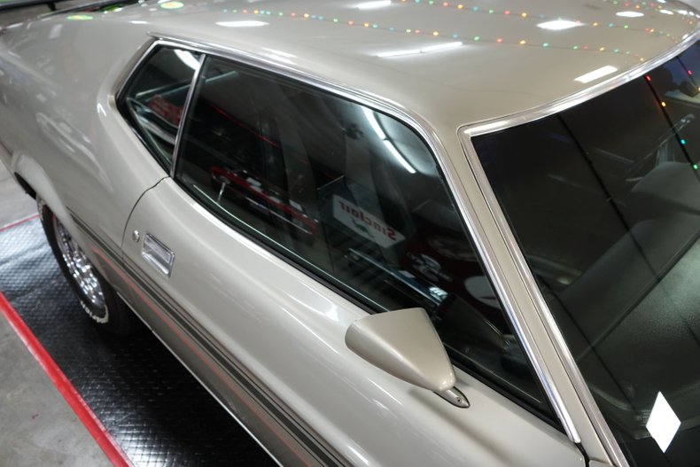 Ford-Other-1972-Silver-Black-40
